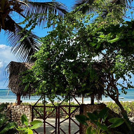 Villa Kipara - Private Beach & Pool Пвані-Мчангані Екстер'єр фото